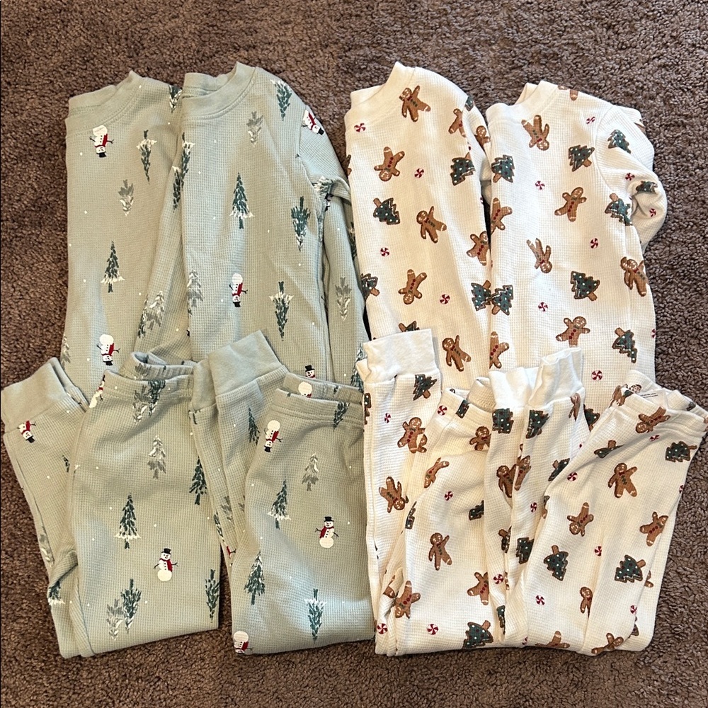 Carter's Kids 2-Pack Holiday Pajama Sets in Sage Green & Cream